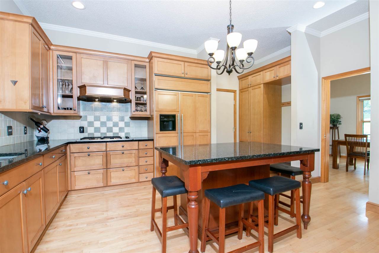 842 Ridgewood Road Rockford, IL 61107 - Photo 5 of 25 Gallery Image 5