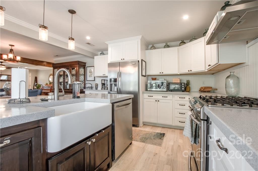 127 West Springdale Road Rock Hill, SC 29730 - Photo 10 of 28 Gallery Image 10
