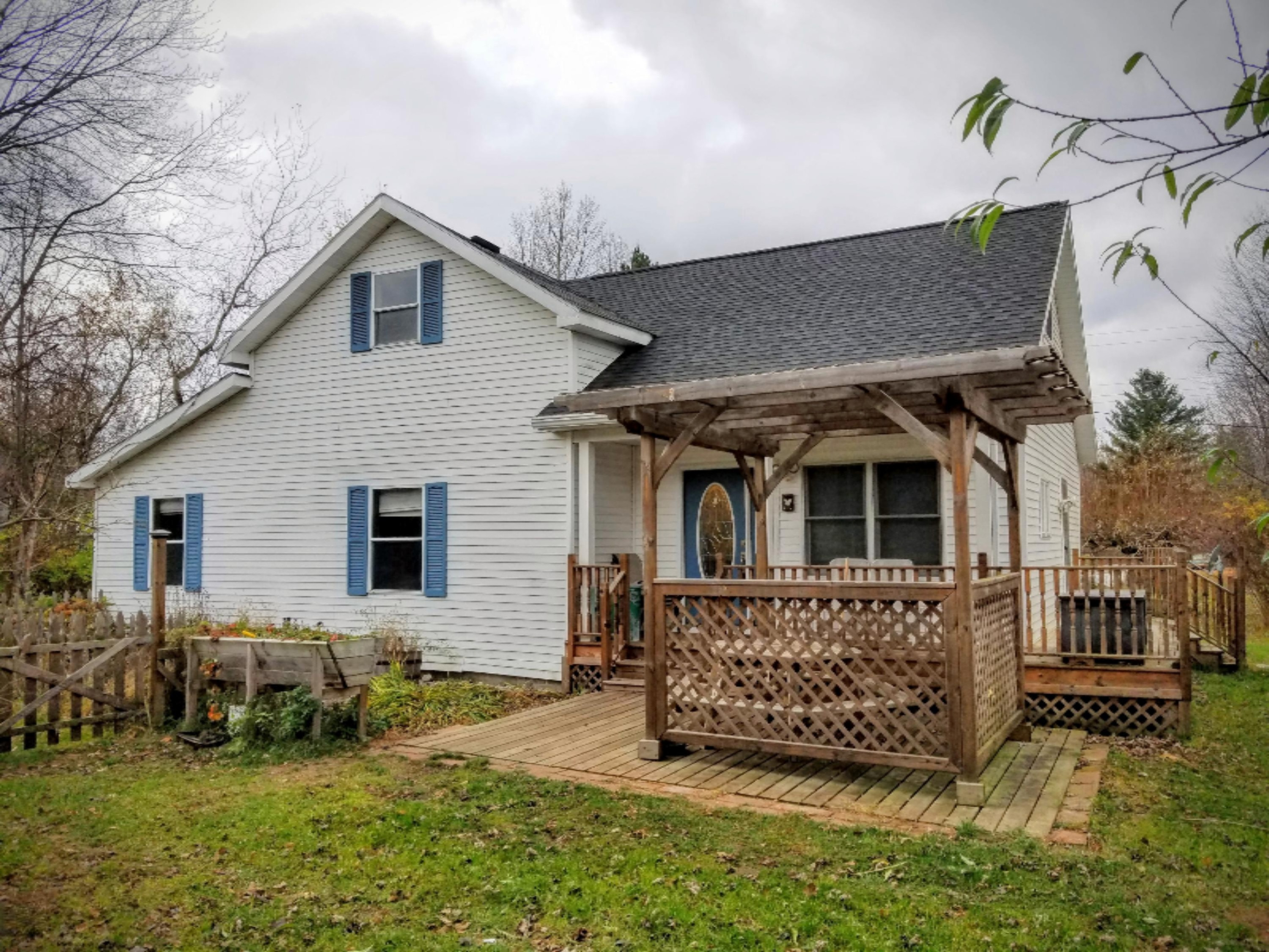 5045 Lorenson Road Muskegon, MI 49445 - Photo 2 of 58 20161108_121837