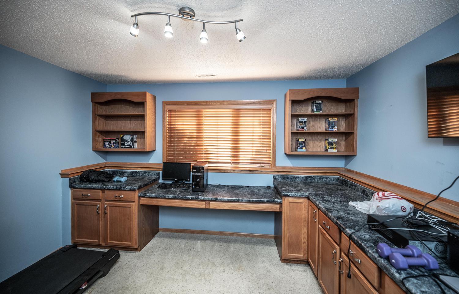 3931 Birmingham Lane Northwest Rochester, MN 55901 - Photo 24 of 36