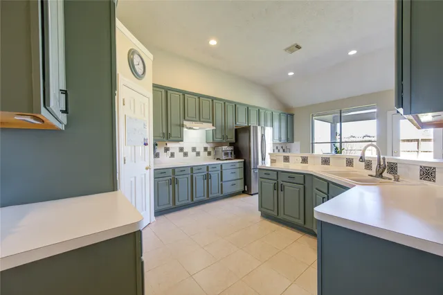 $418,000 | 23742 Indian Hills Way, Katy, TX 77494