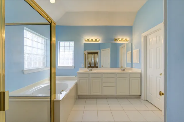 $418,000 | 23742 Indian Hills Way, Katy, TX 77494