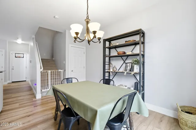 $1,999 | 1255 South Rialto, Unit 162, Mesa, AZ 85209