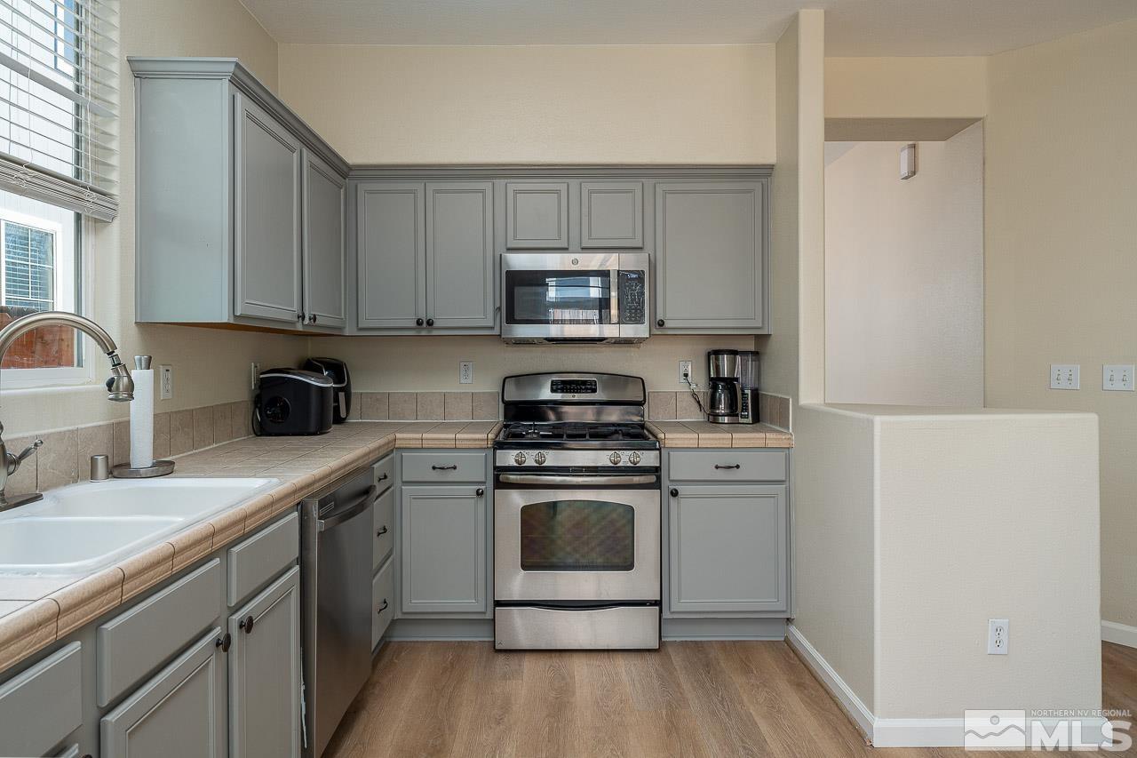 5850 September Circle Reno, NV 89523 - Photo 10 of 28 Photo 10