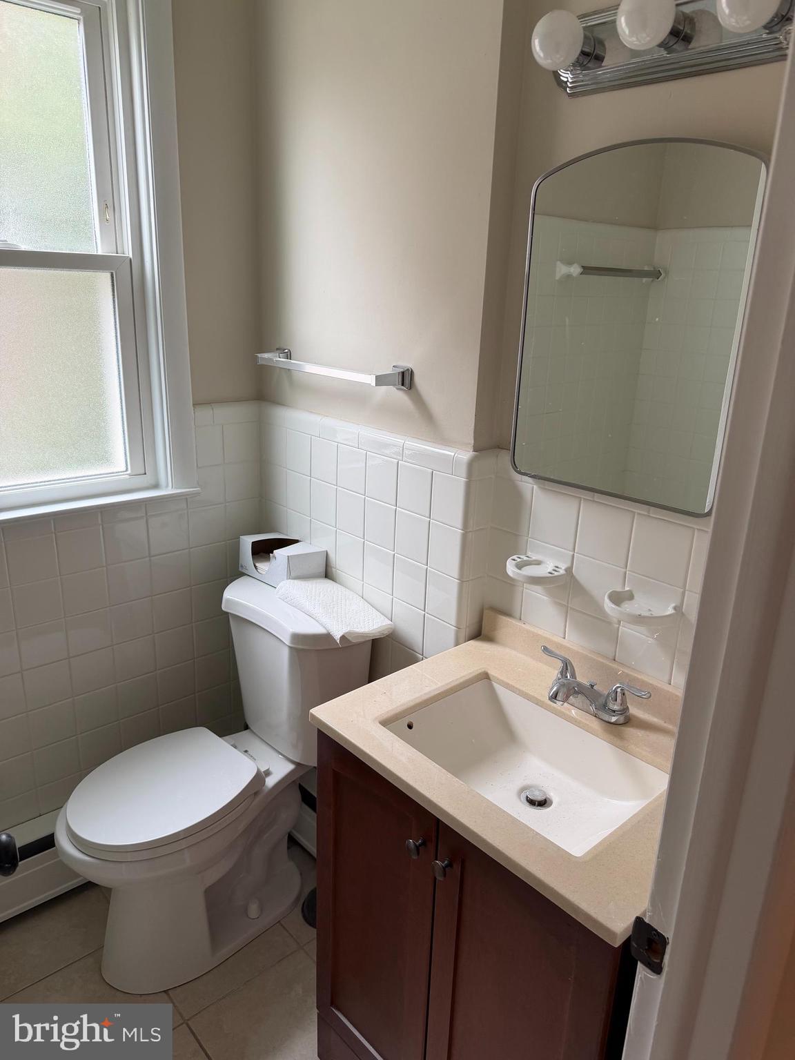 8125 Ryers Avenue, Unit 1 Philadelphia, PA 19111 - Photo 4 of 6