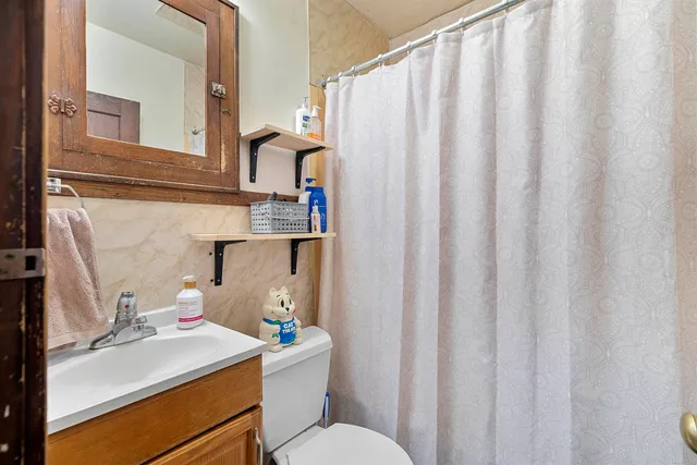 $519,000 | 512 South Mills Street, Madison, WI 53715