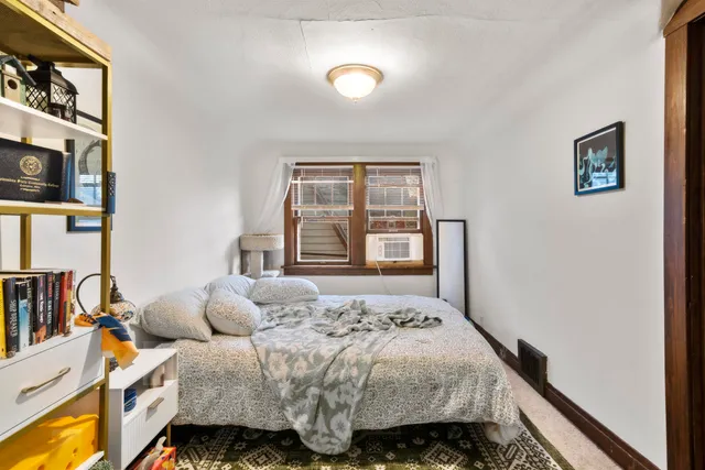 $519,000 | 512 South Mills Street, Madison, WI 53715