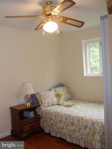 9720 Holmhurst Road Bethesda, MD 20817 - Photo 10 of 30 Bedroom #3