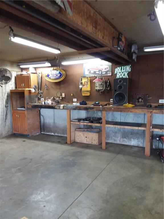 503 West Main Street Rural Valley, PA 16249 - Photo 8 of 24 3 car garage work shop area