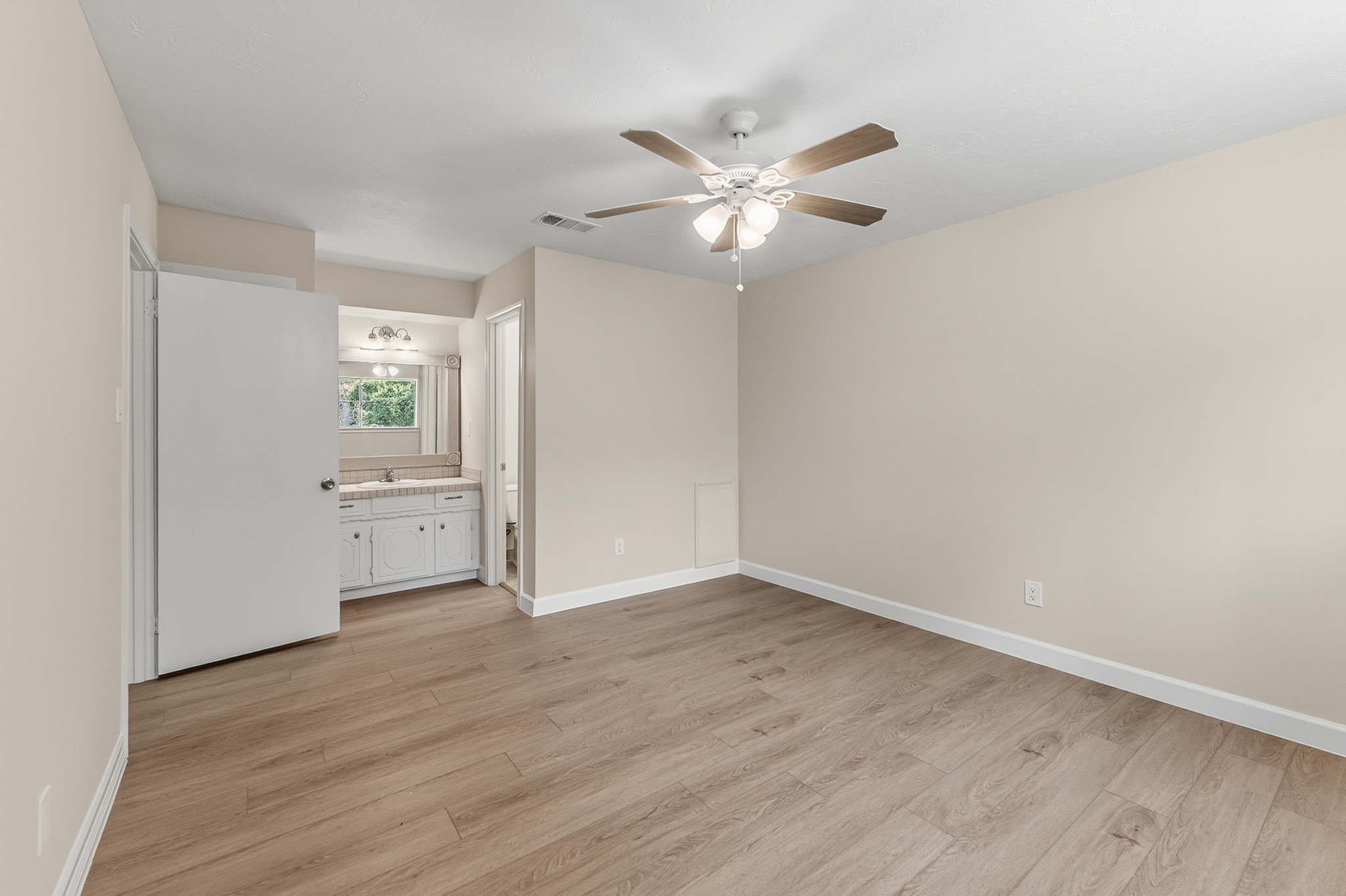 2615 Chimney Rock Road Huntsville, TX 77320 - Photo 23 of 46
