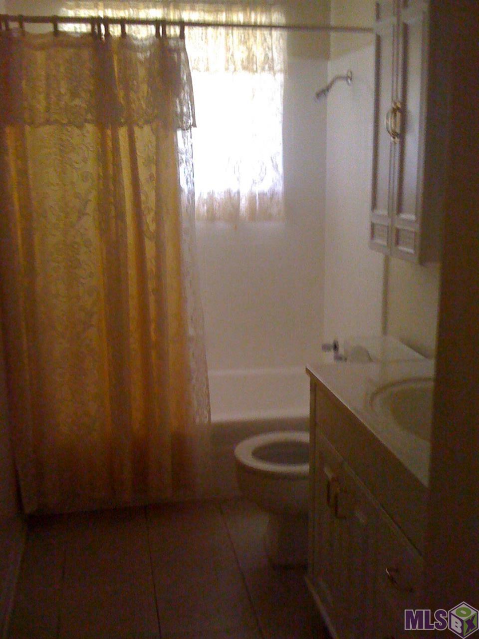 12561 Lockhaven Avenue Baton Rouge, LA 70815 - Photo 7 of 11 Gallery Image 7