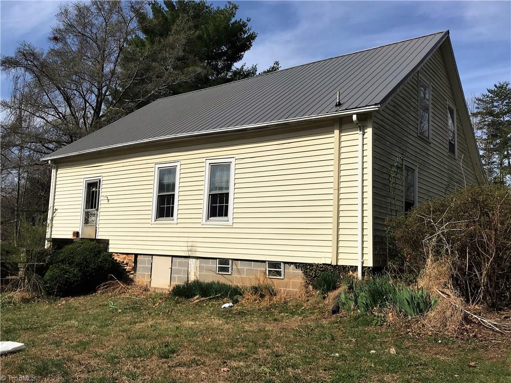 931 Webb Road Madison, NC 27025 - Photo 6 of 17 Gallery Image 6