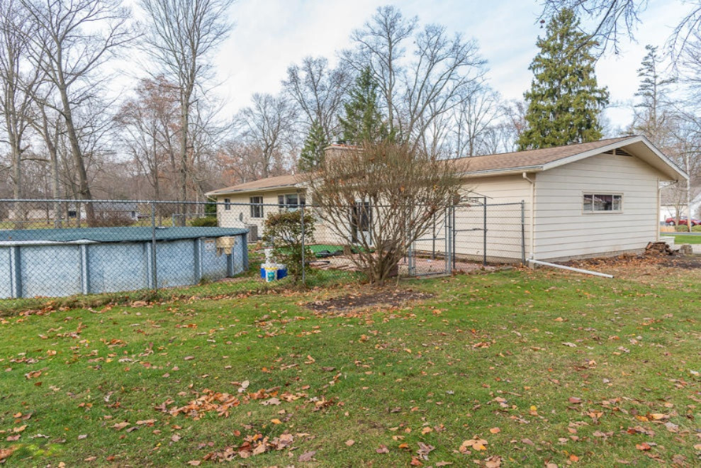 4330 Watkins Road Battle Creek, MI 49015 - Photo 11 of 56 back