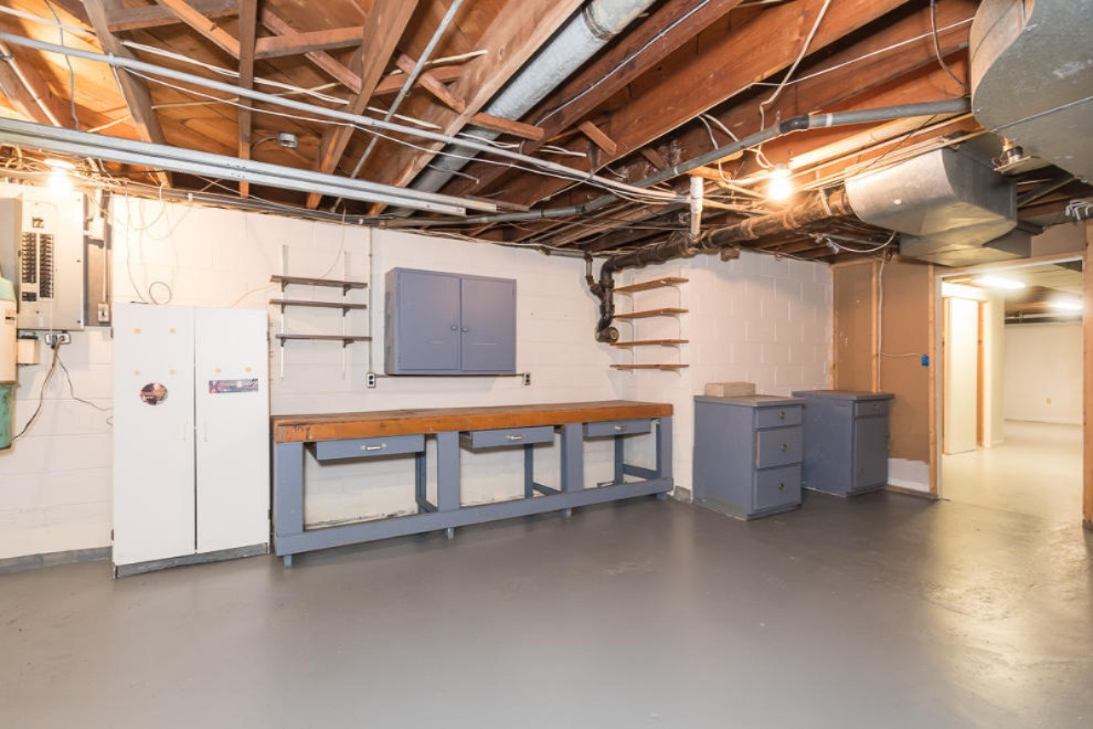 4330 Watkins Road Battle Creek, MI 49015 - Photo 54 of 56 workshop