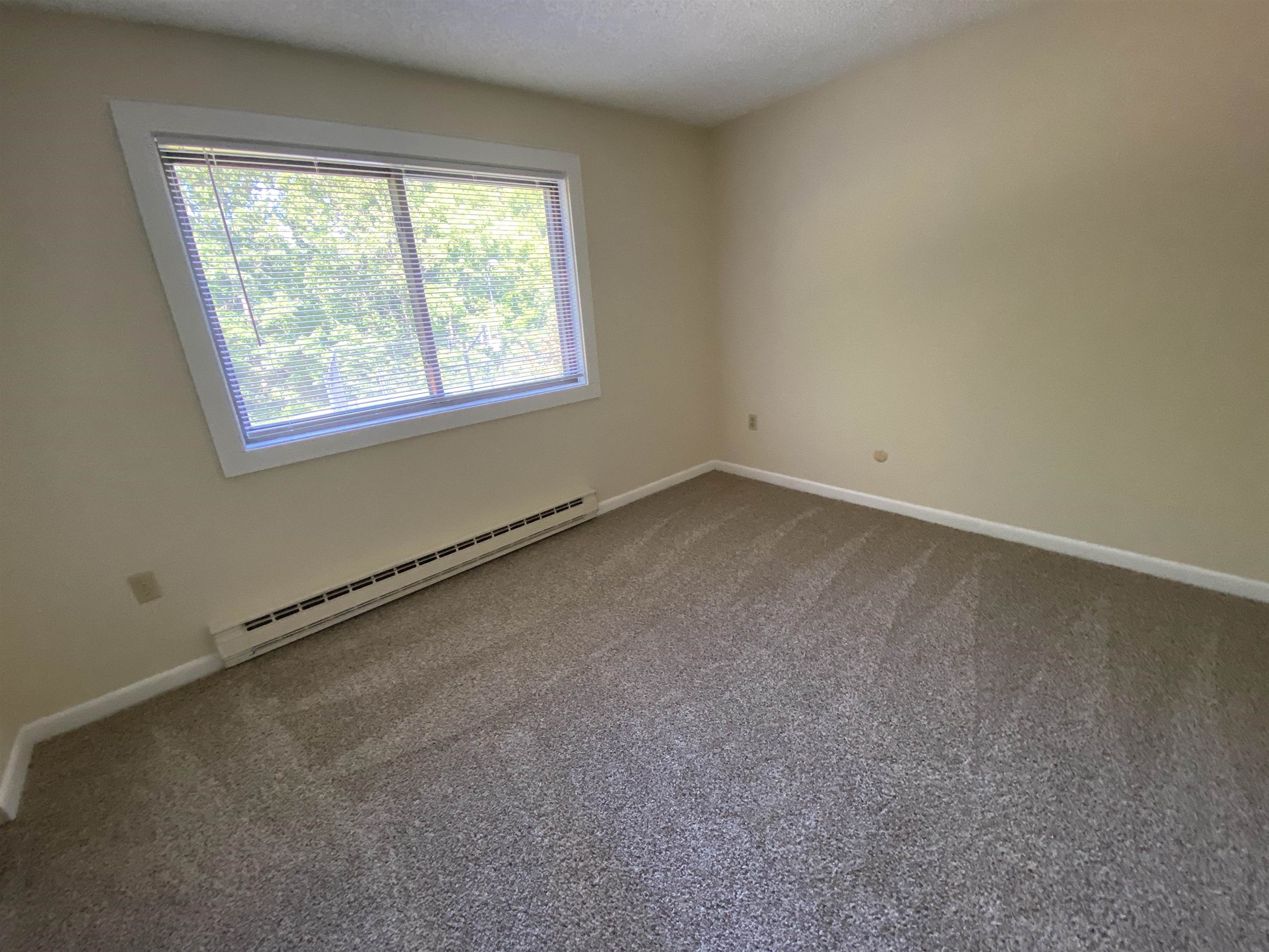 29 Capron Road, Unit 34 Milford, NH 03055 - Photo 17 of 38