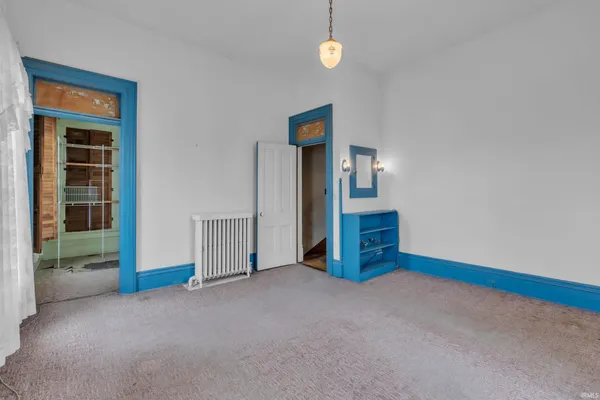 $213,500 | 208 South Morton Street, Kendallville, IN 46755