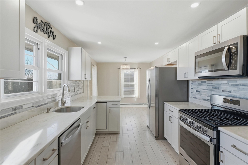 2 Oak Knoll Road Methuen, MA 01844 - Photo 13 of 41 Gallery Image 13