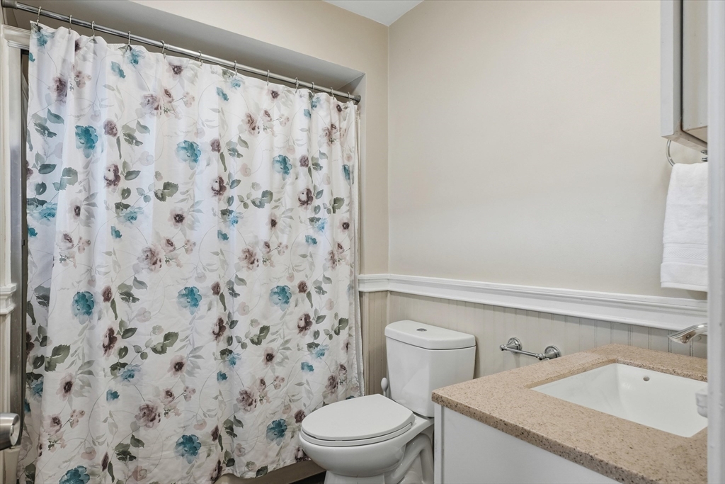 2 Oak Knoll Road Methuen, MA 01844 - Photo 24 of 41 Gallery Image 24