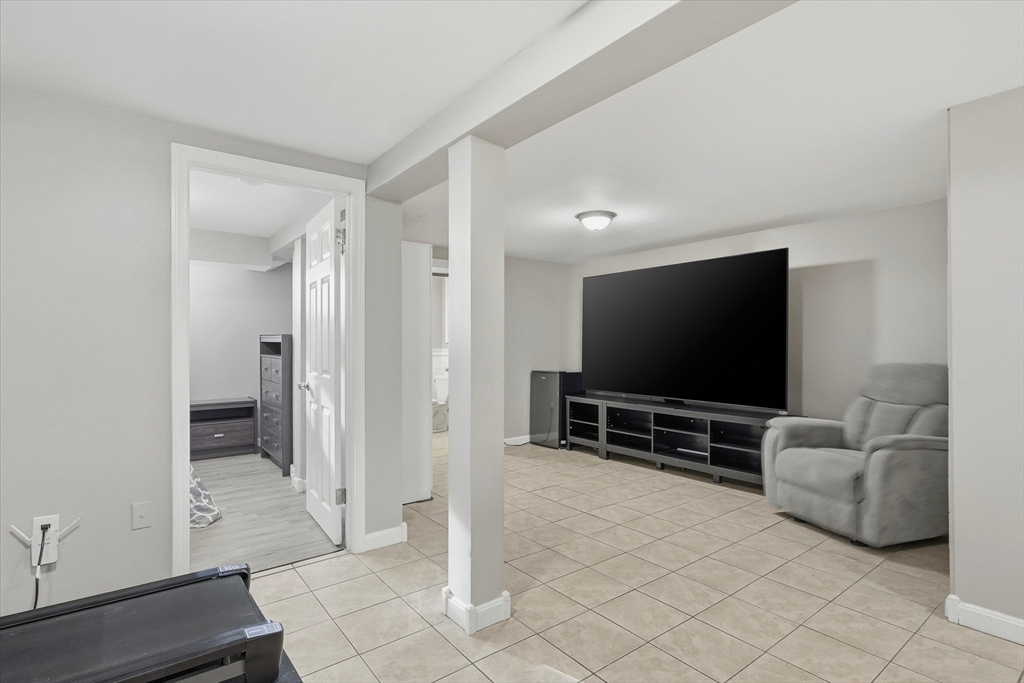 2 Oak Knoll Road Methuen, MA 01844 - Photo 25 of 41 Gallery Image 25