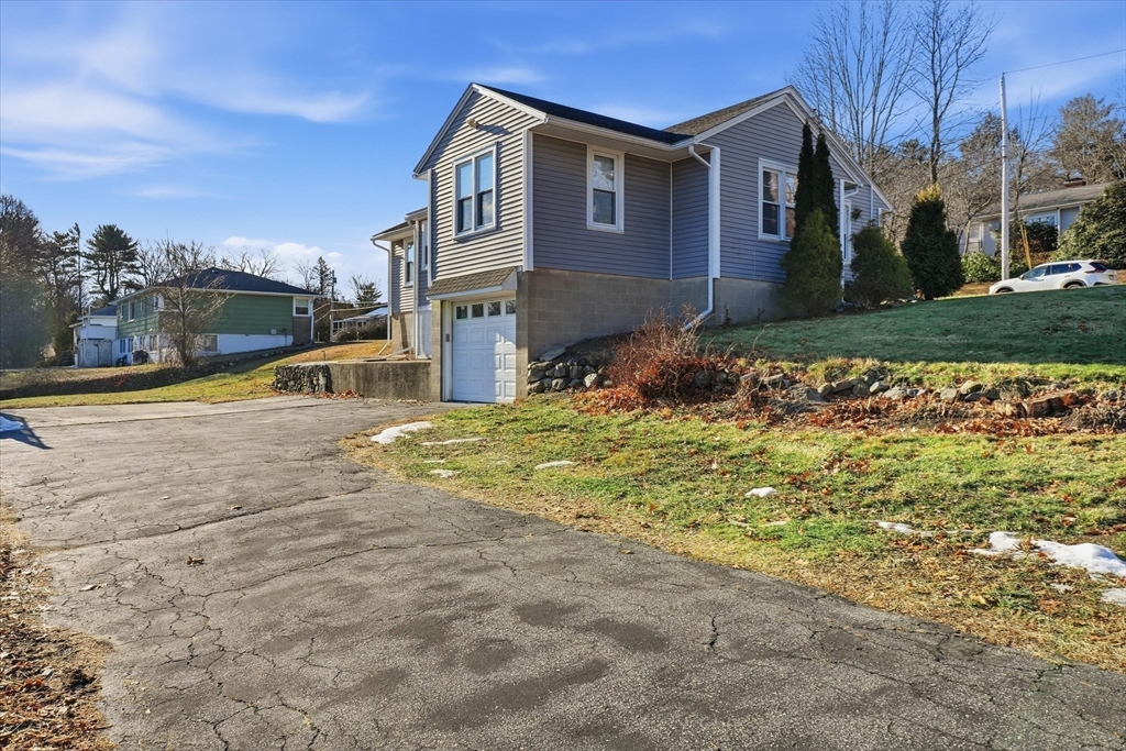 2 Oak Knoll Road Methuen, MA 01844 - Photo 32 of 41 Gallery Image 32