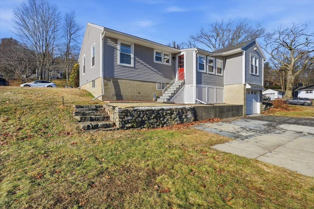 2 Oak Knoll Road Methuen, MA 01844 - Photo 34 of 41 Gallery Image 34
