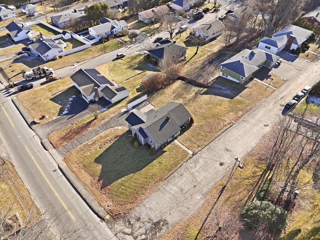 2 Oak Knoll Road Methuen, MA 01844 - Photo 36 of 41 Gallery Image 36