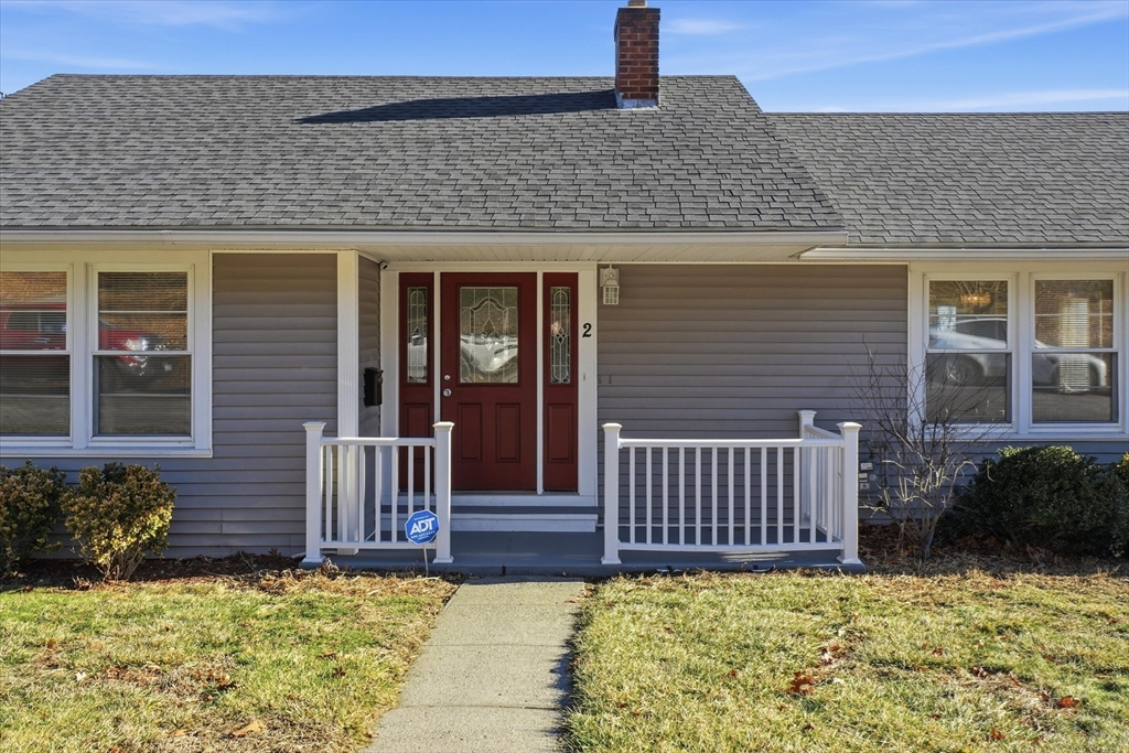 2 Oak Knoll Road Methuen, MA 01844 - Photo 4 of 41 Gallery Image 4