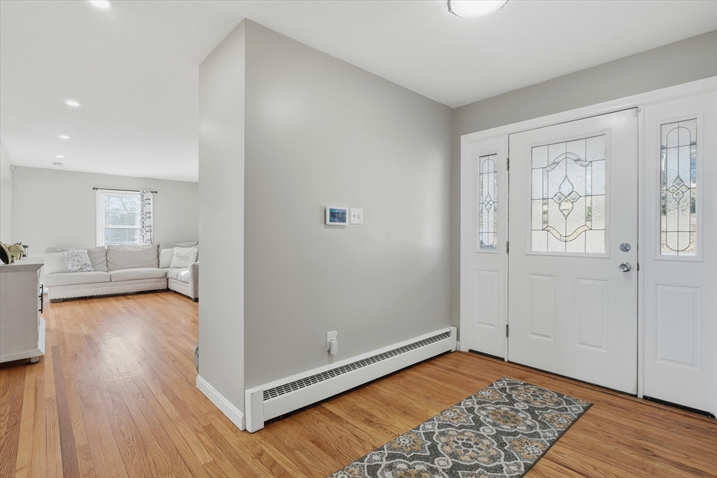 2 Oak Knoll Road Methuen, MA 01844 - Photo 6 of 41 Gallery Image 6