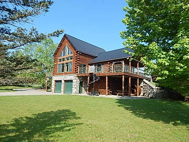 $898,500 | 8475 Gurd Road, Dowling, MI 49050