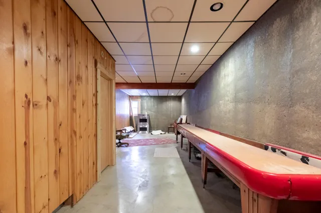 $898,500 | 8475 Gurd Road, Dowling, MI 49050