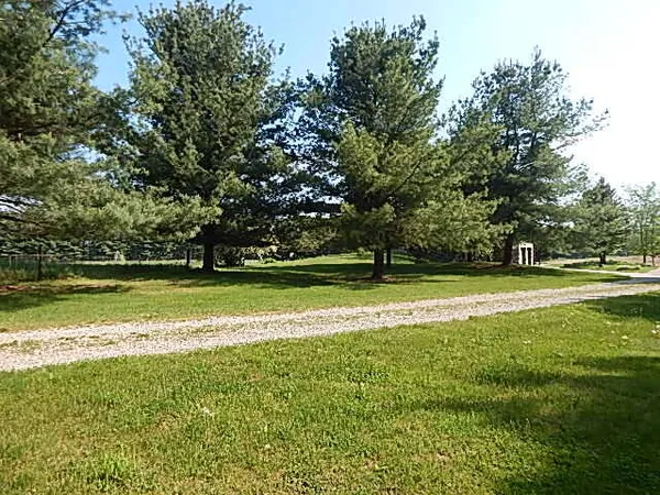 $898,500 | 8475 Gurd Road, Dowling, MI 49050