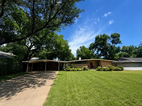 $475,000 | 108 North Gentle Drive, Richardson, TX 75080