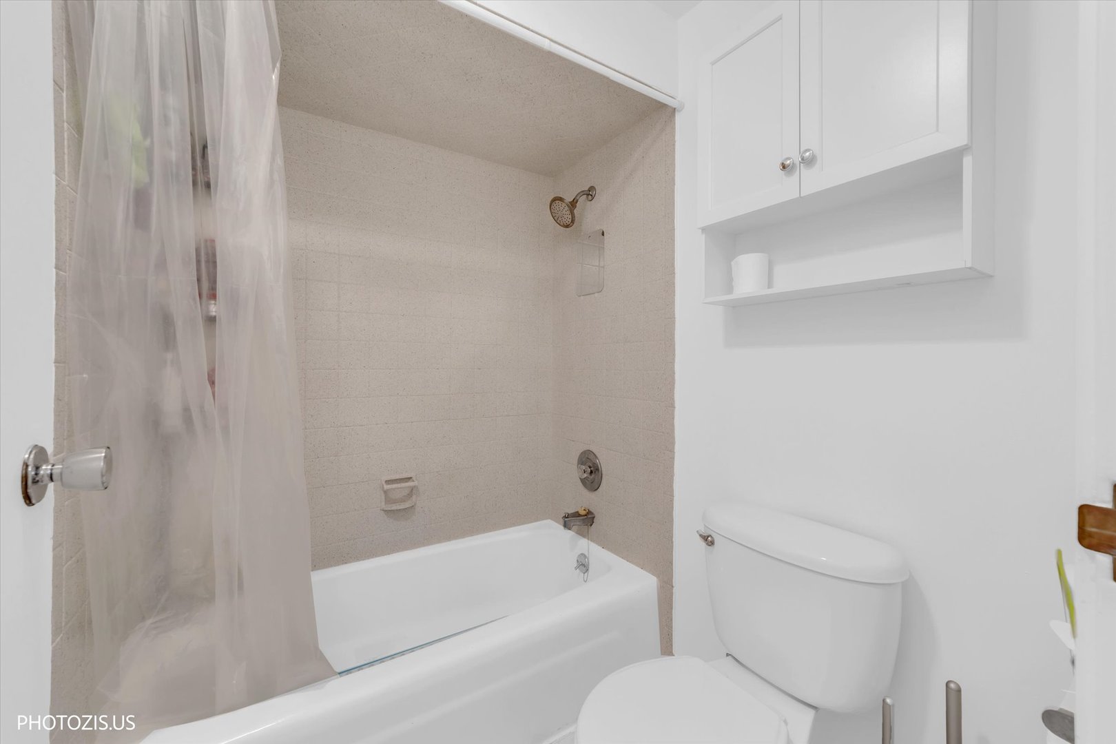 8559 West Rascher Avenue, Unit 2N Chicago, IL 60656 - Photo 18 of 32