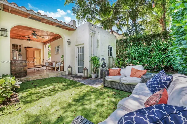 $5,950 | 1029 Milan Avenue, Unit 1029, Coral Gables, FL 33134