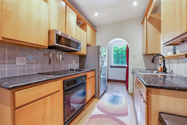 $5,950 | 1029 Milan Avenue, Unit 1029, Coral Gables, FL 33134