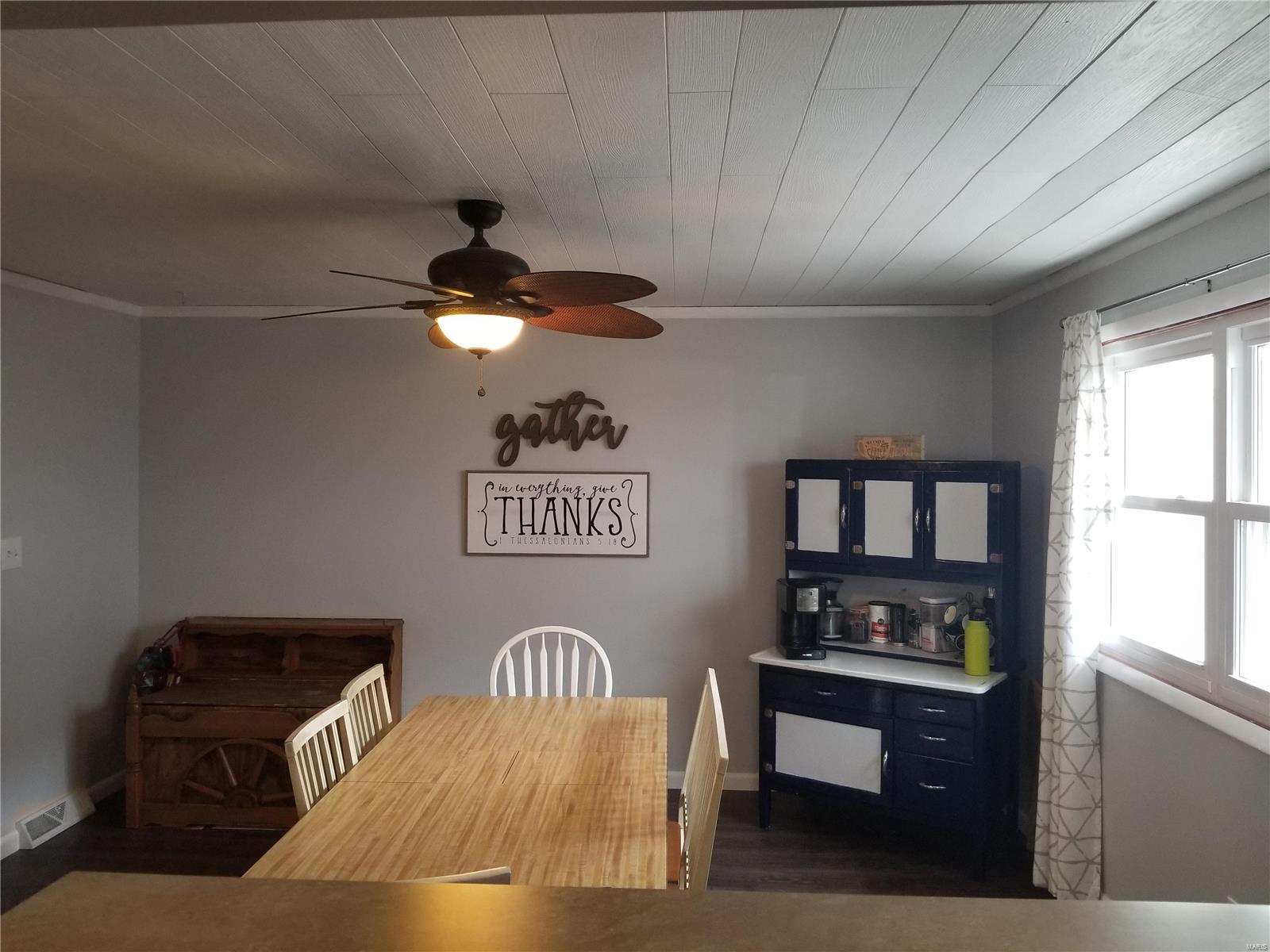 130 West 5th Street Roxana, IL 62084 - Photo 5 of 21