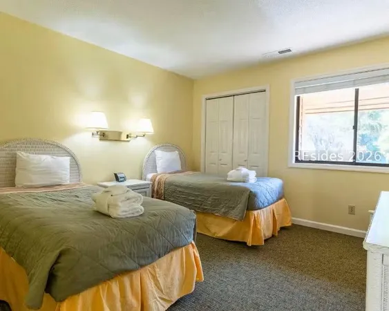 $1,750 | 40 Barcelona Drive, Unit 220, Hilton Head Island, SC 29928