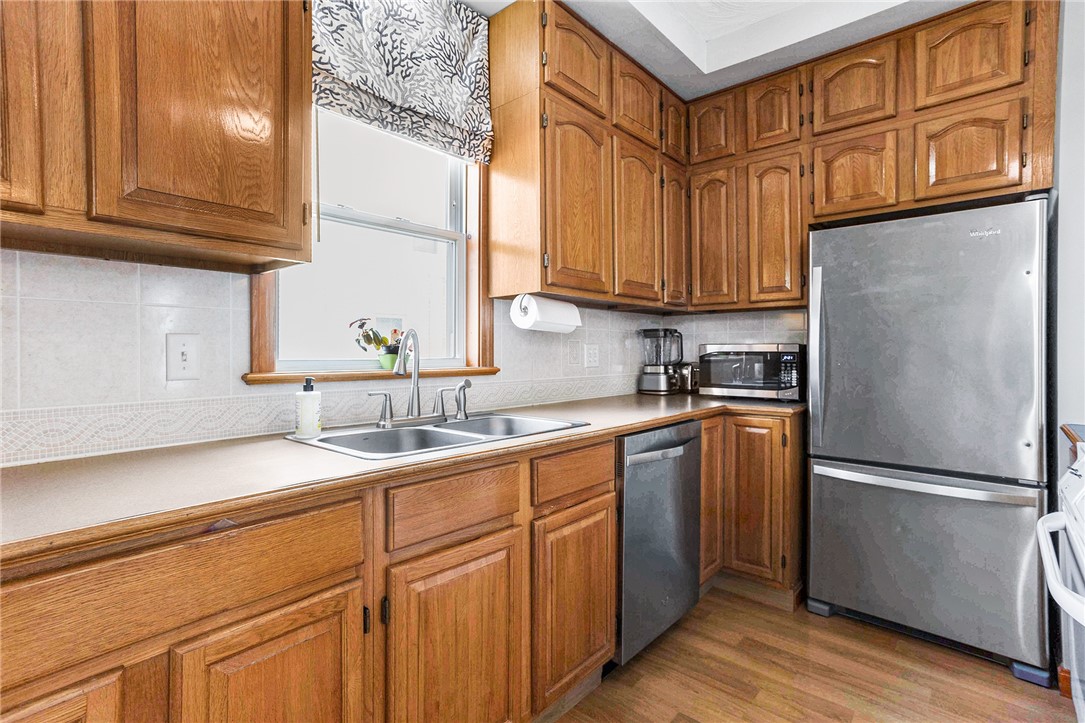 66 Crescent Road Pawtucket, RI 02861 - Photo 14 of 42