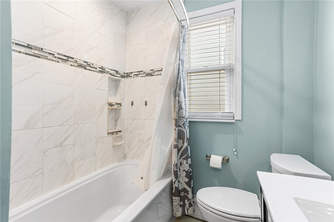 66 Crescent Road Pawtucket, RI 02861 - Photo 18 of 42