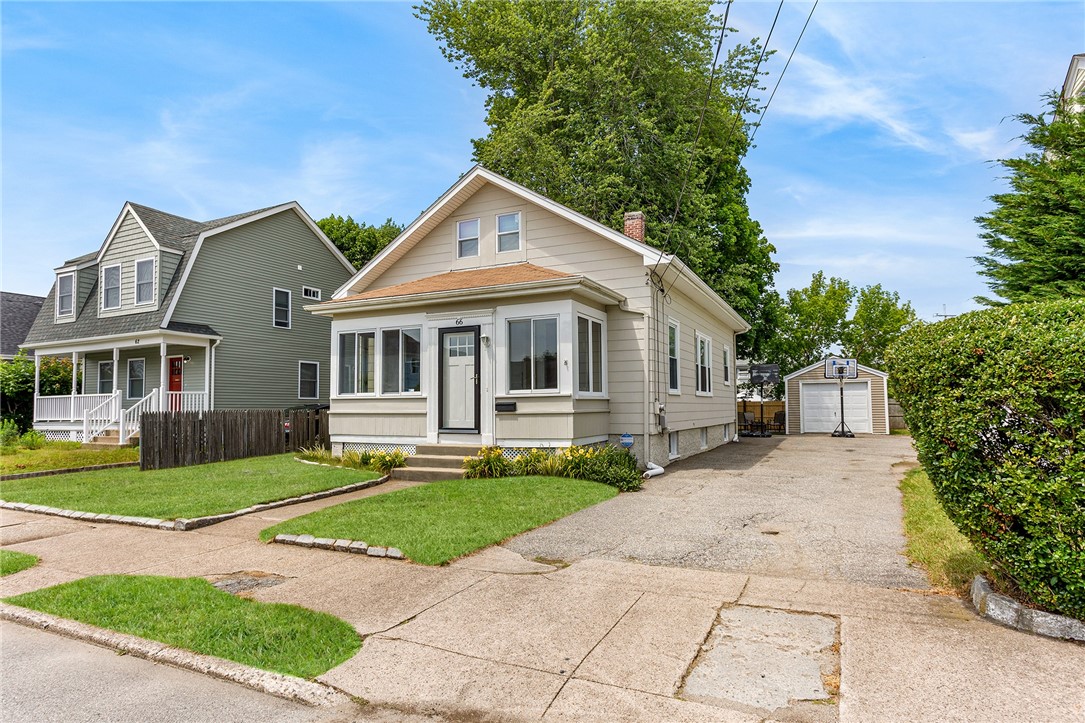 66 Crescent Road Pawtucket, RI 02861 - Photo 3 of 42 Edited