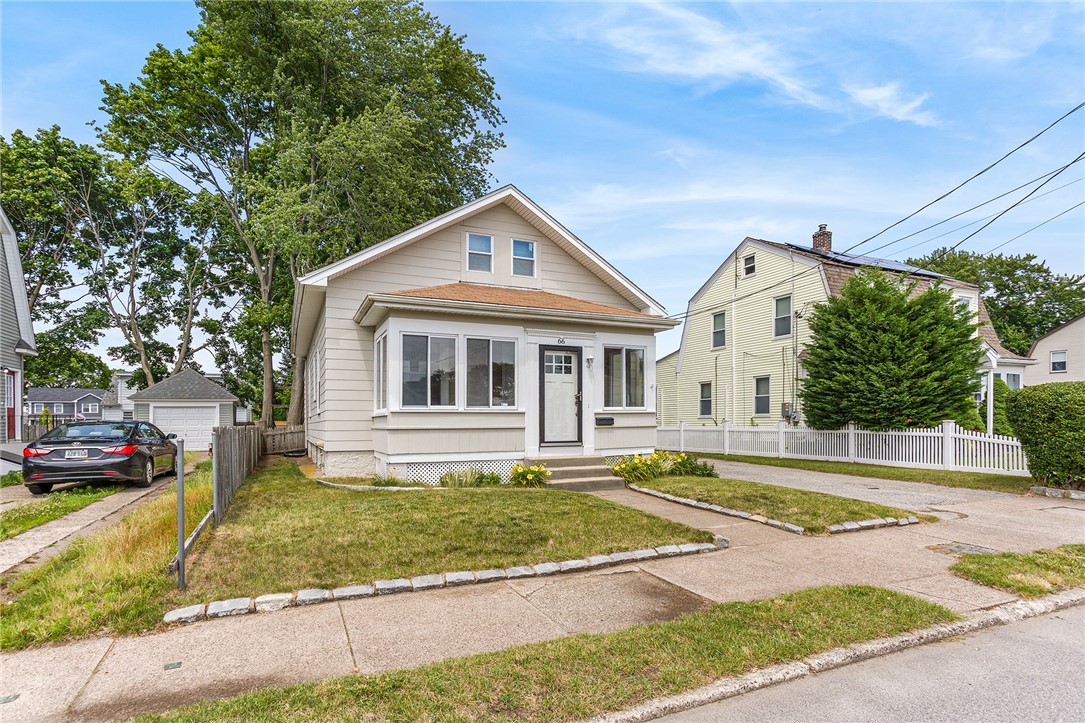 66 Crescent Road Pawtucket, RI 02861 - Photo 39 of 42