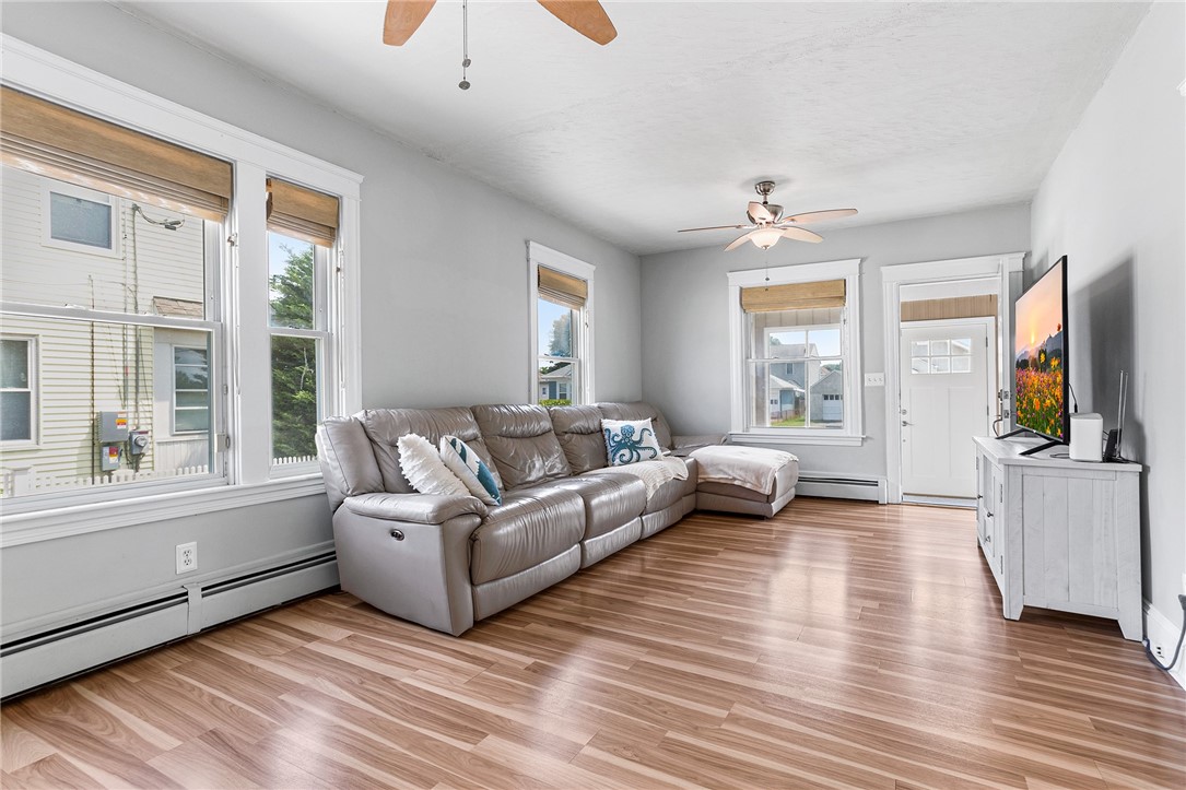 66 Crescent Road Pawtucket, RI 02861 - Photo 7 of 42