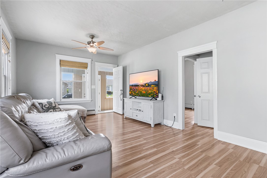 66 Crescent Road Pawtucket, RI 02861 - Photo 8 of 42