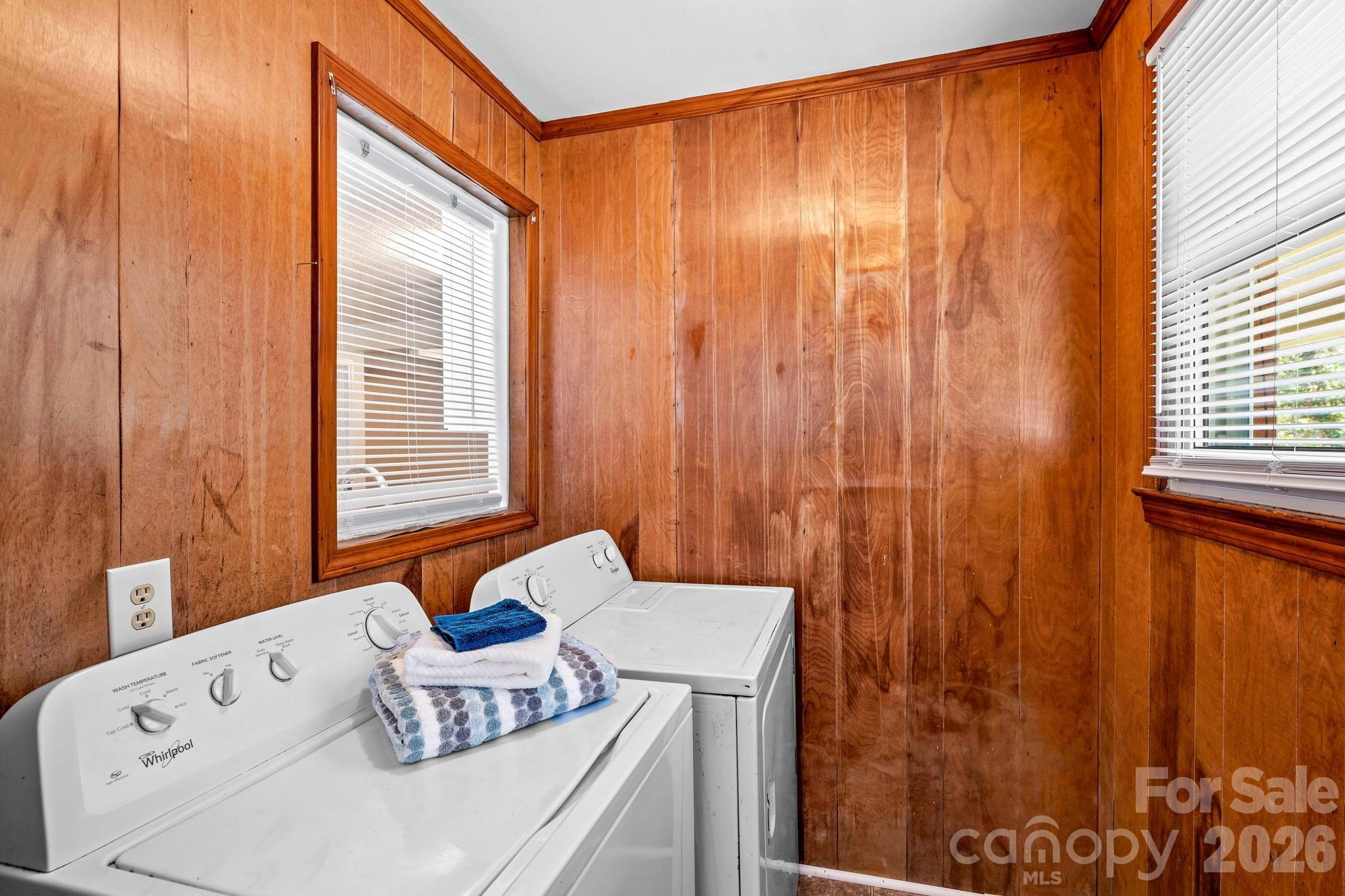 835 Maple Avenue Salisbury, NC 28144 - Photo 23 of 48 a living room with furniture and window