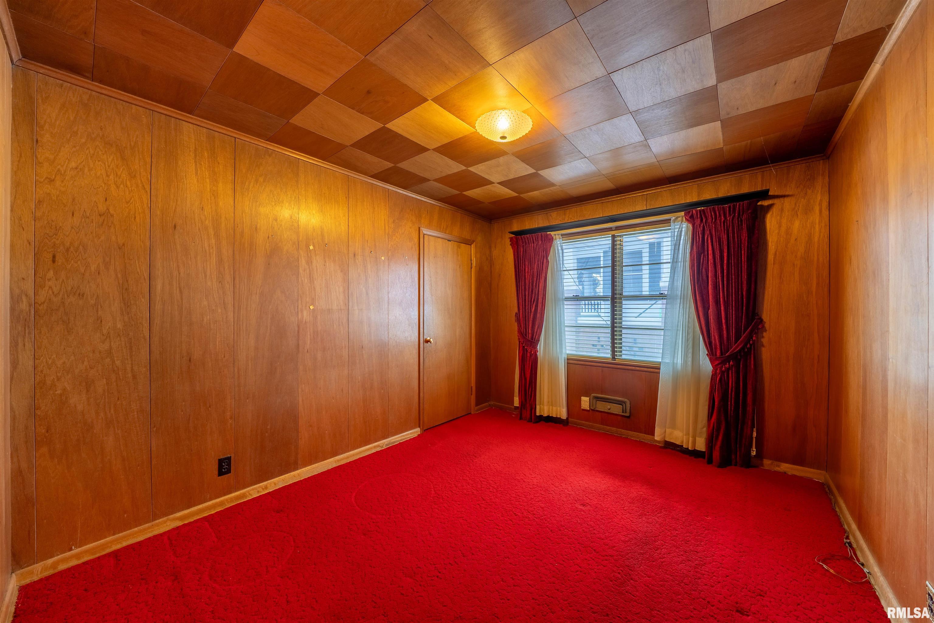 2327 North Prospect Road Peoria, IL 61603 - Photo 21 of 30