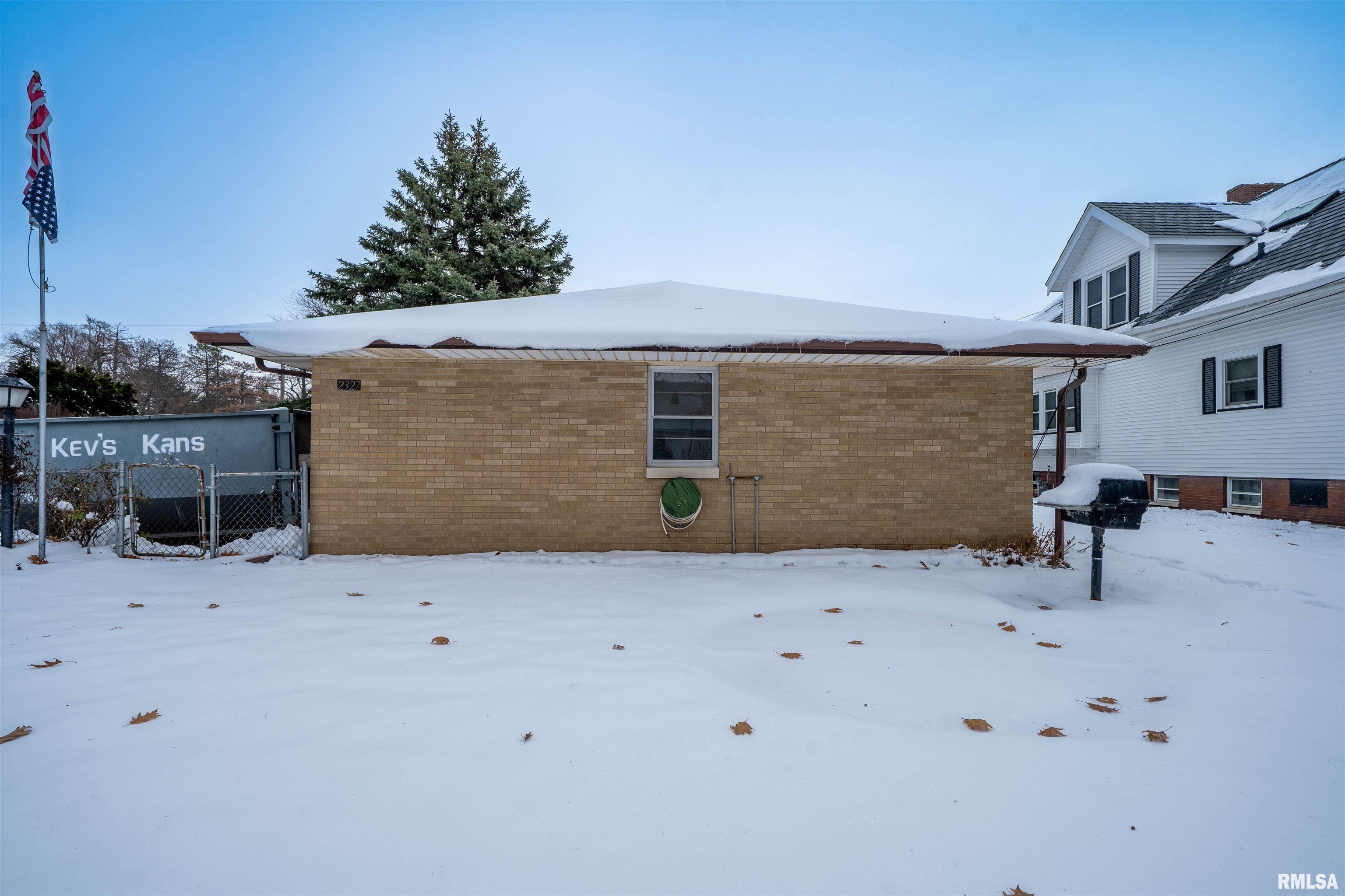 2327 North Prospect Road Peoria, IL 61603 - Photo 29 of 30