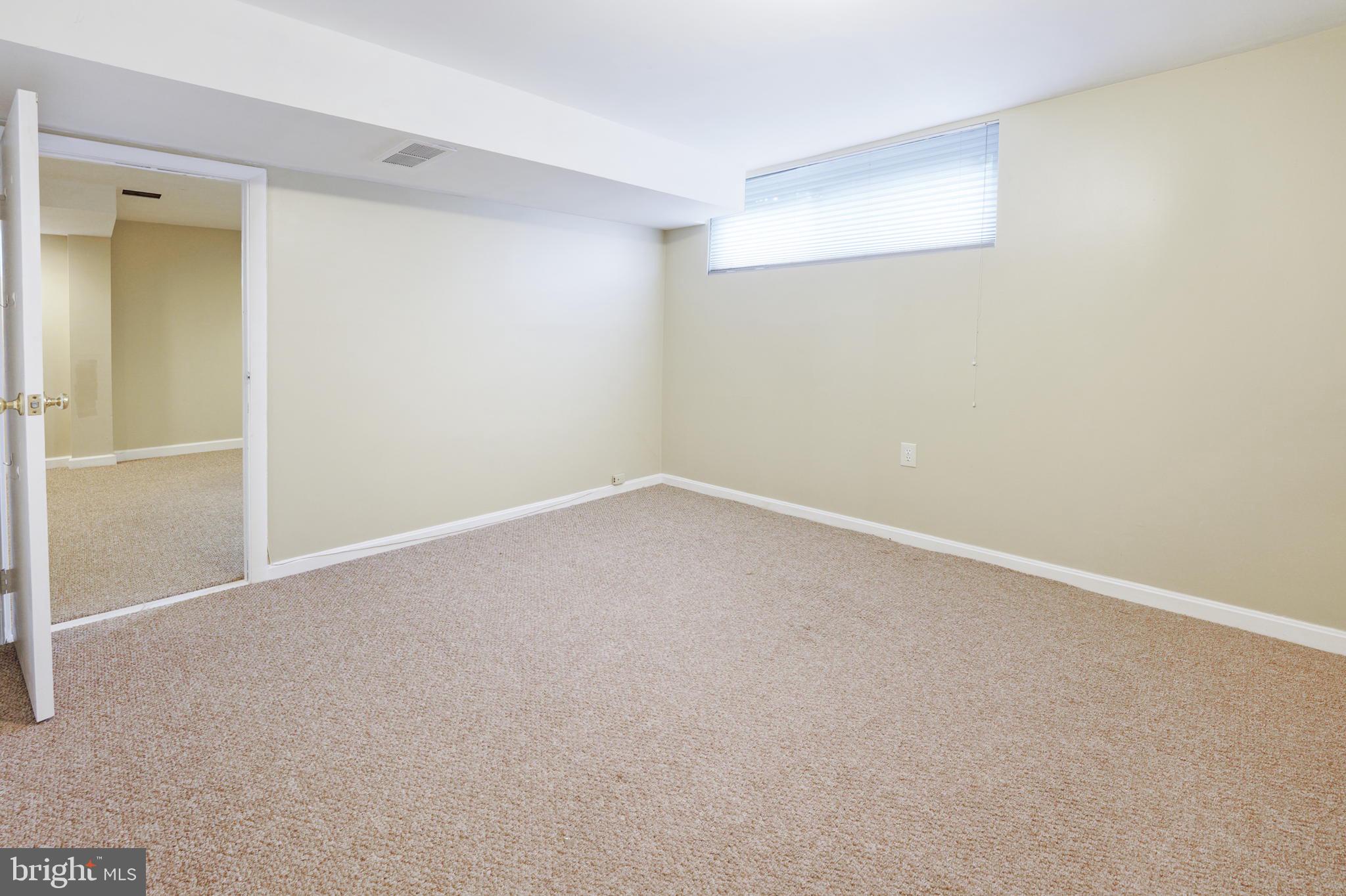 7903 Wellington Road Alexandria, VA 22308 - Photo 25 of 35