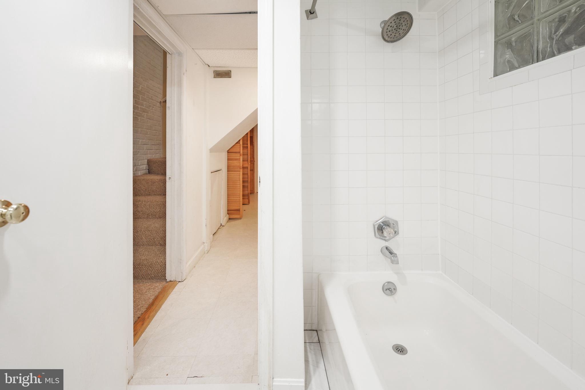 7903 Wellington Road Alexandria, VA 22308 - Photo 28 of 35