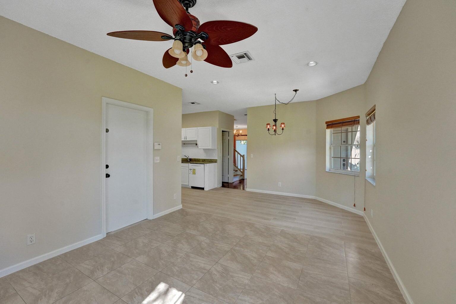 21193 Vía Eden Boca Raton, FL 33433 - Photo 8 of 56 X8