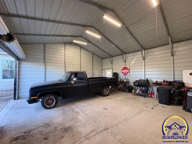 $159,900 | 1653 Prairie Street, Emporia, KS 66801